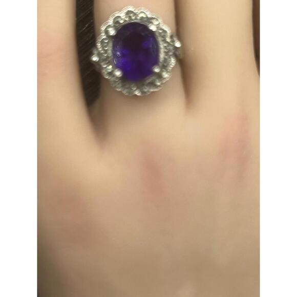 Sterling Silver Marcasite Purple Amethyst Ring Size 6 - Picture 3 of 9